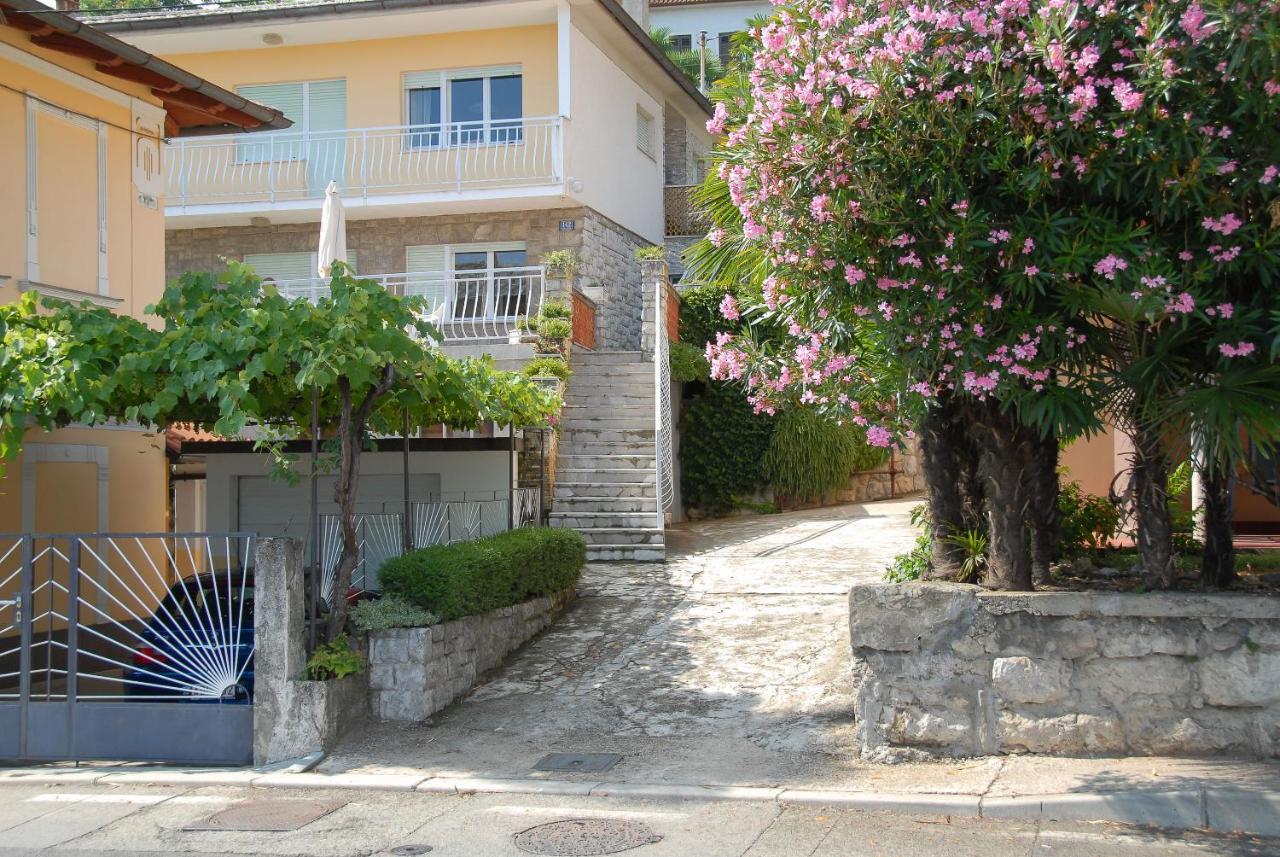 Apartment Bozic Opatija Exterior foto